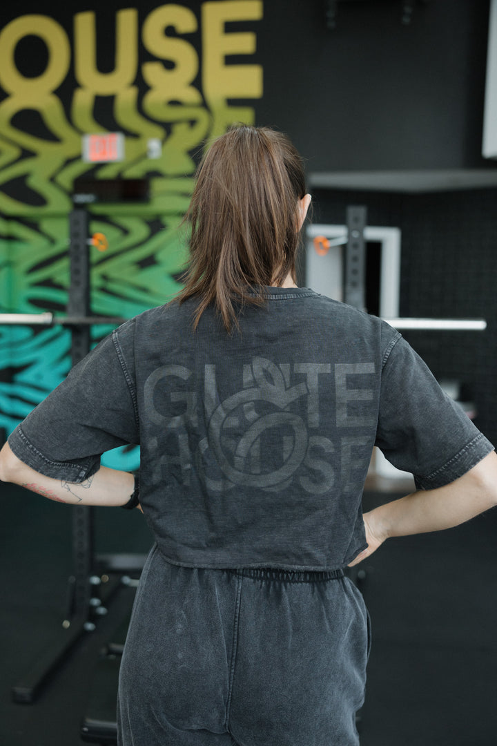 GluteHouse Graphic Crop Tee